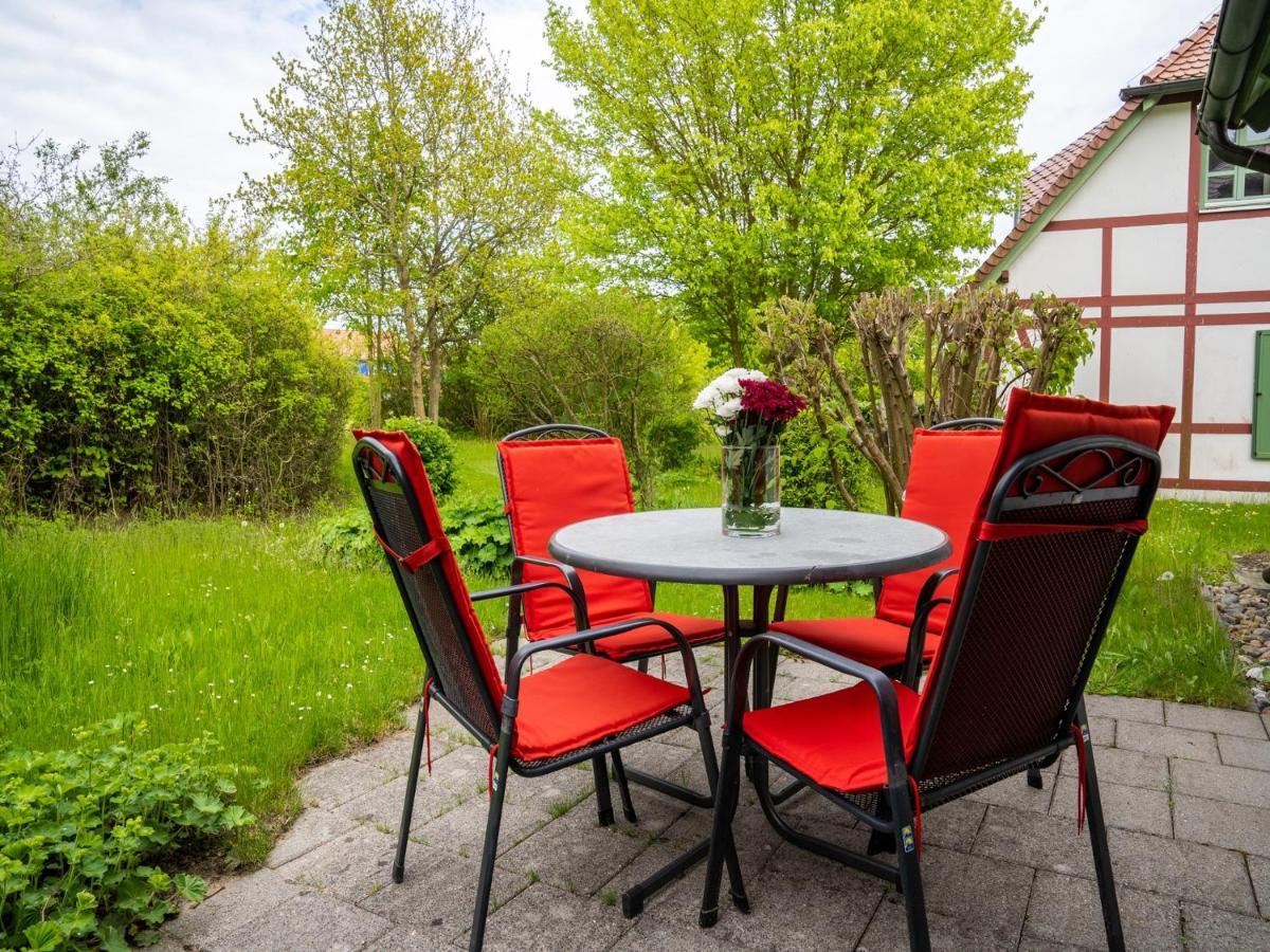 Feriendorf Rugana - Komfort Appartement Mit 1 Schlafzimmer Und Terrasse B16 Dranske Luaran gambar